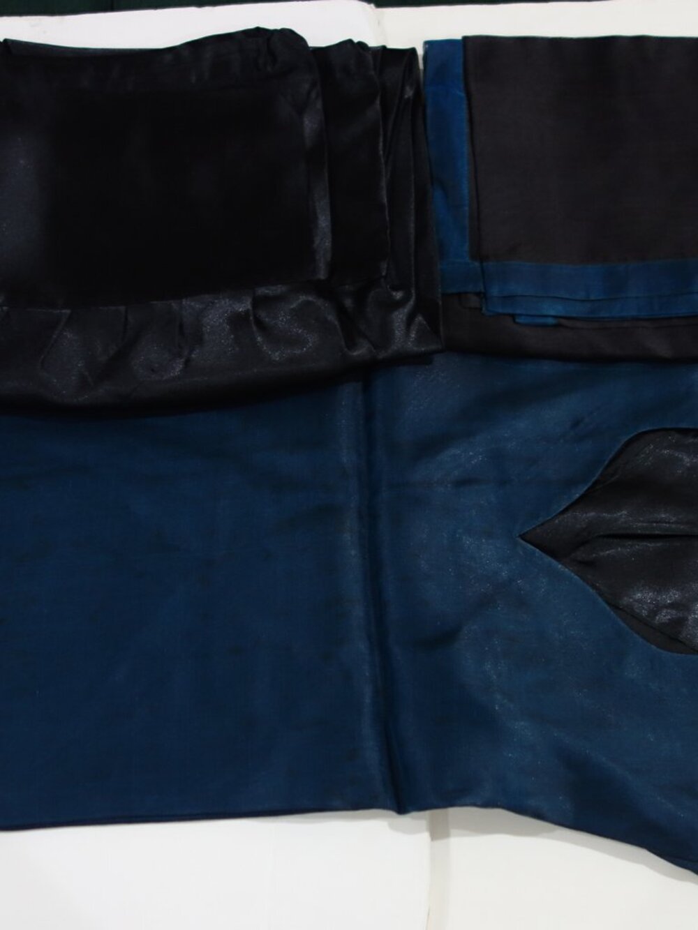 Beautiful 3Pc Kurta/PajamaChunnie Suit Blue/Black New